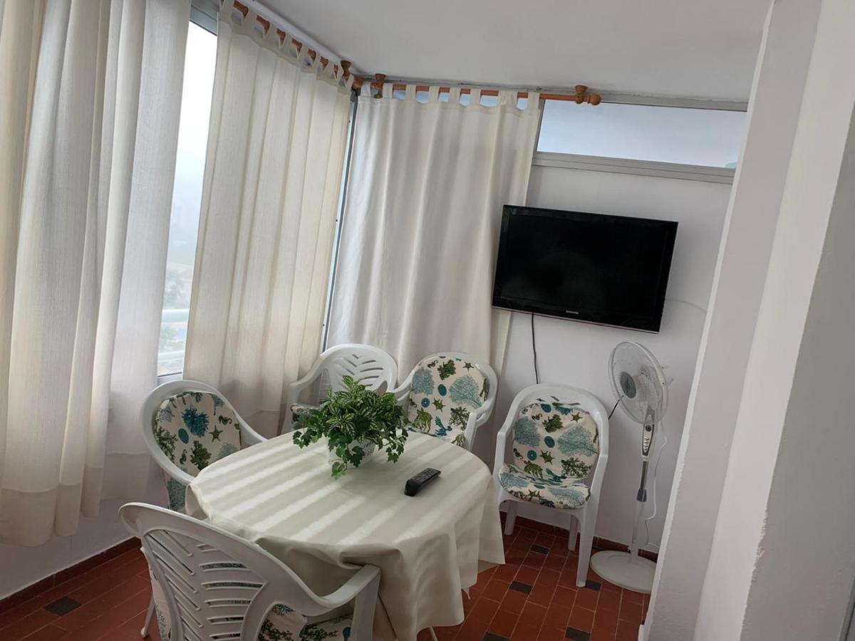 Service Apart Lazaro- Apartamentos Aguamarina - Dos Dormitorios - 2 Bedrooms カルプ エクステリア 写真