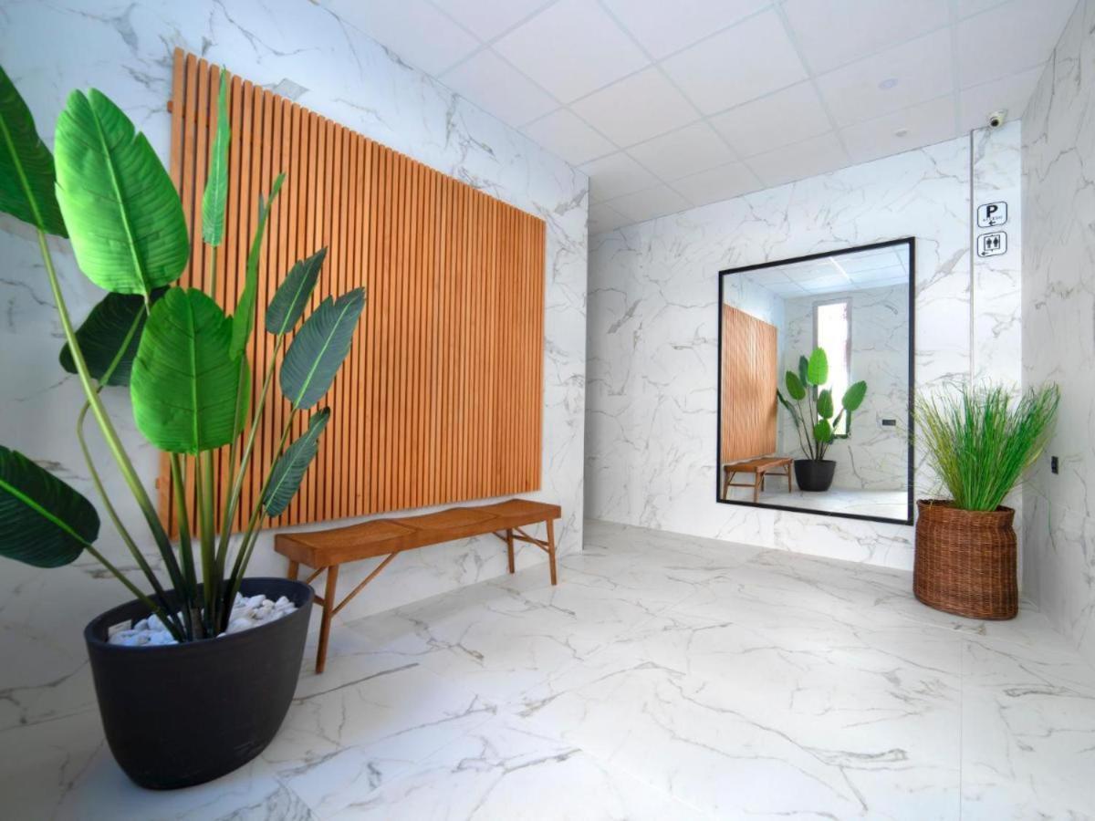 Service Apart Lazaro- Apartamentos Aguamarina - Dos Dormitorios - 2 Bedrooms カルプ エクステリア 写真